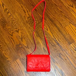 Crossbody bag